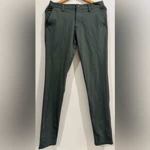 RHONE Men's Dark Olive Straight-Leg Performance Pants